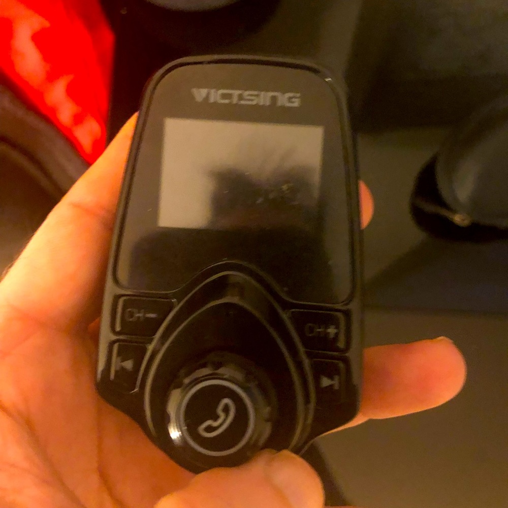 Mint Victsing T20 Bluetooth FM transmitter for car!!